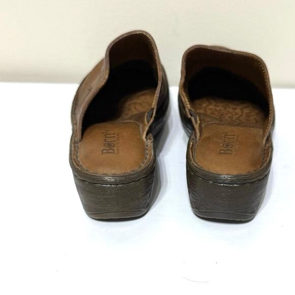 Born Women's Brown Soft Finished Tooled Leather Slip On Mules Size 7 - Picture 6 of 11